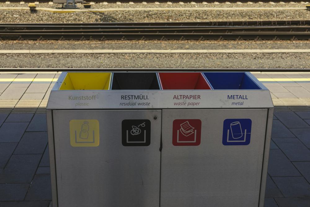 recycling station